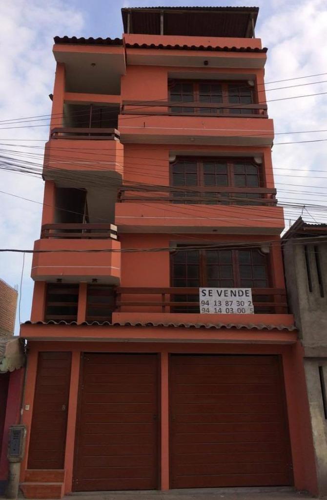 Se vende casa de 4 pisos ubicada en Villa el Salvador