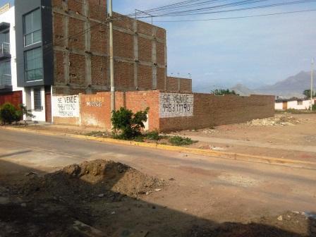 VENDO LOTE URB. INGENIERIA II